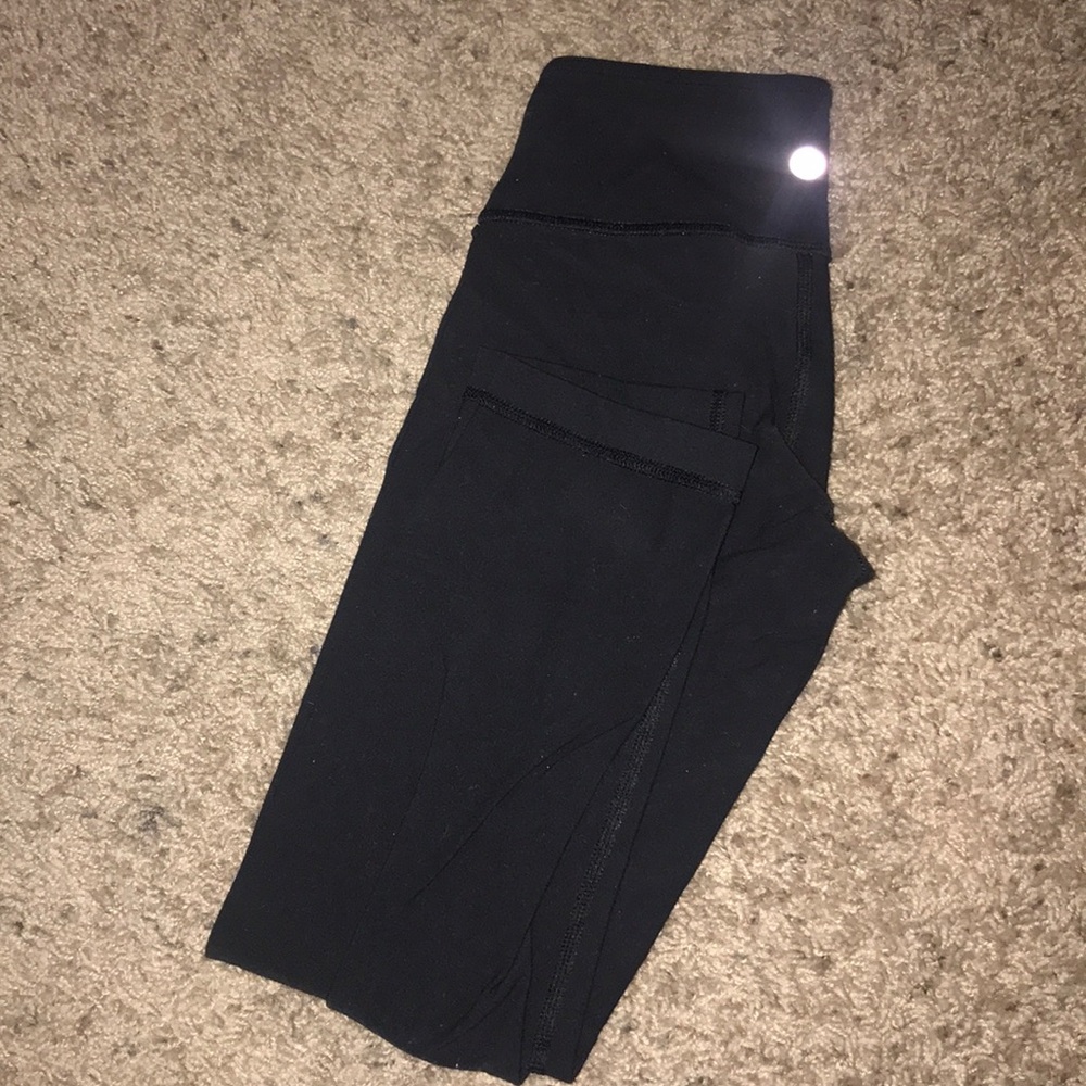 lulu reversible cropped leggings